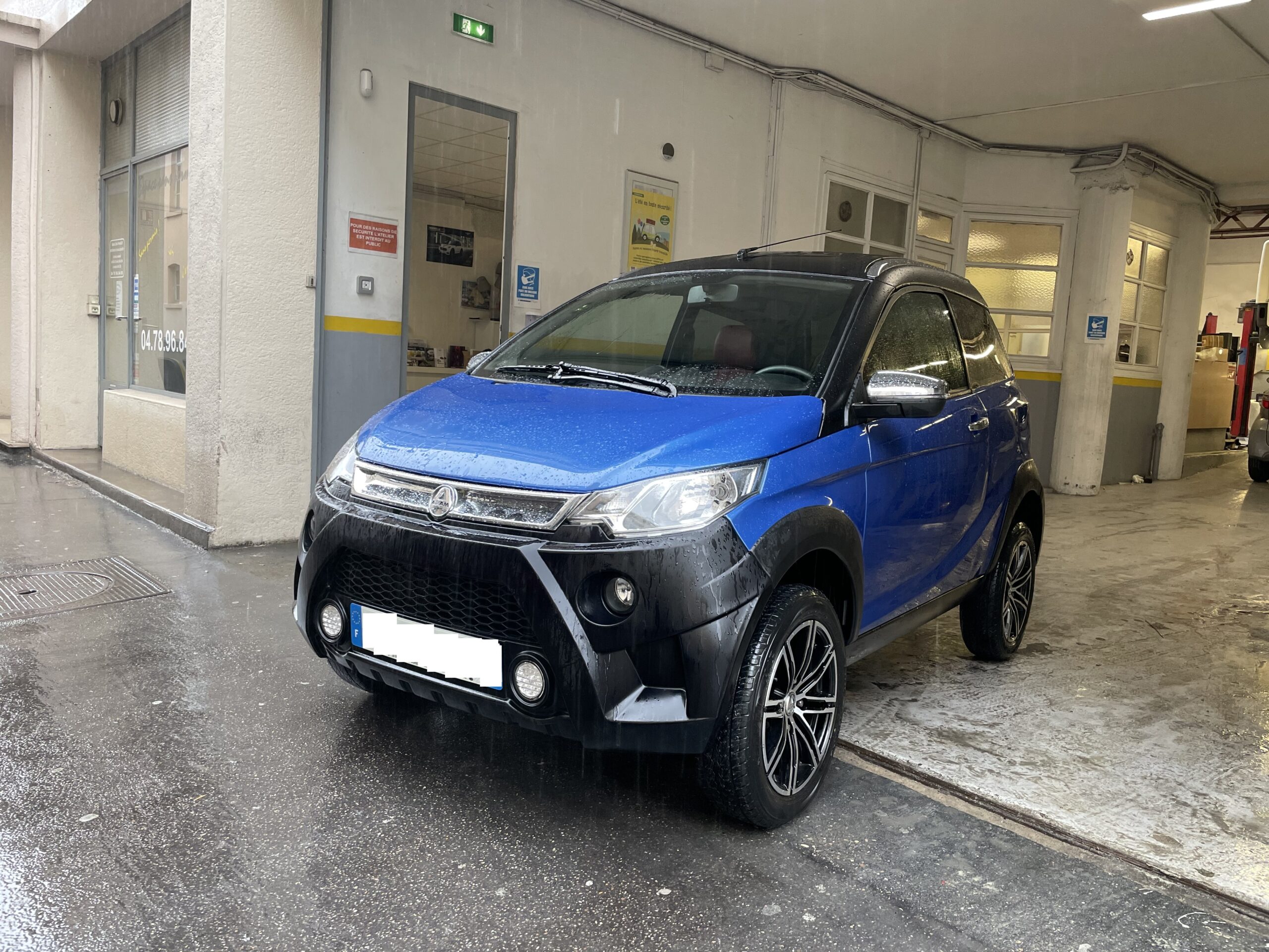 AIXAM CROSSOVER PREMIUM Espace sans permis